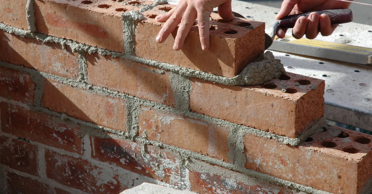 How to Speed Up Brick Laying Without Sacrificing Quality