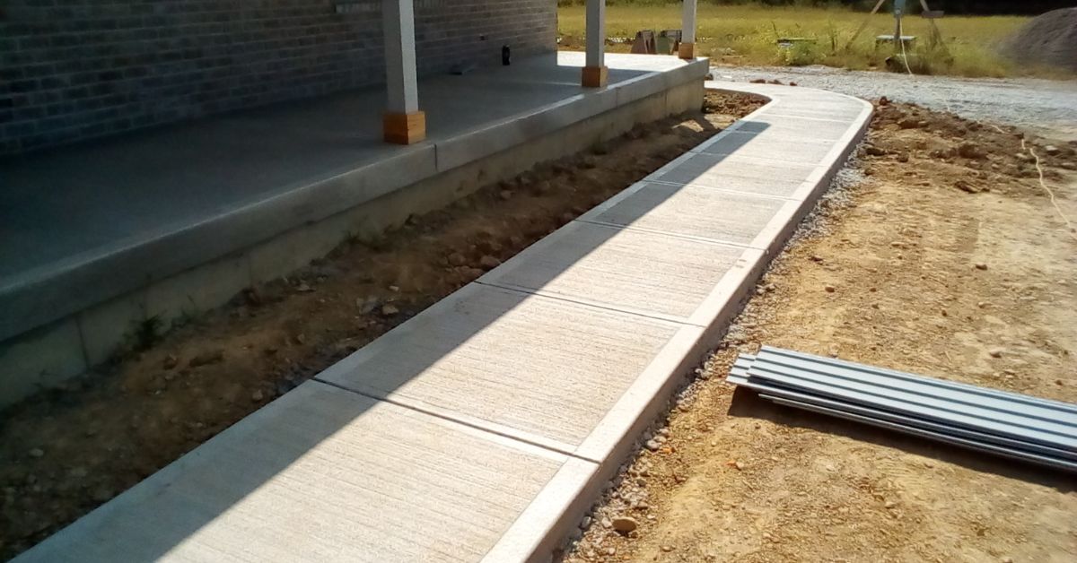 How to Pour a Concrete Sidewalk (Step-by-Step Guide with Expert Tips)
